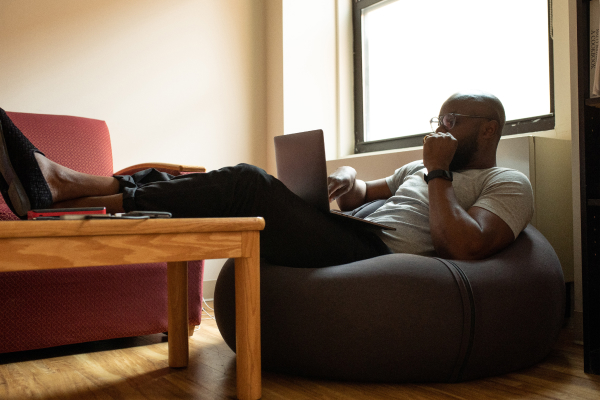 What Is Bloatware and How to Remove It Completely