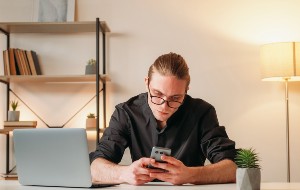 Can Someone Hack My Phone by Texting Me Picture